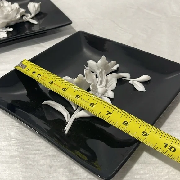 Decorative 3D floral porcelain ceramic wall plaques plates 9” square